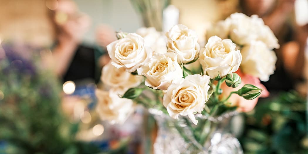 best-flowers-for-sympathy.jpg